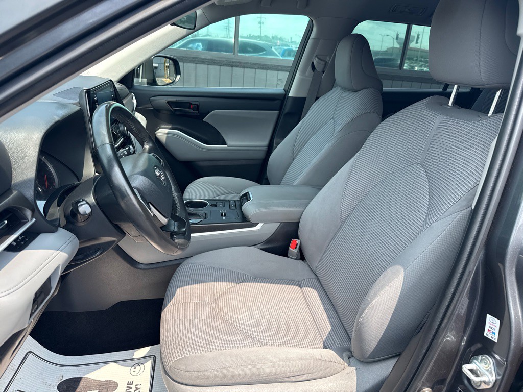 2022 Toyota Highlander Image 11