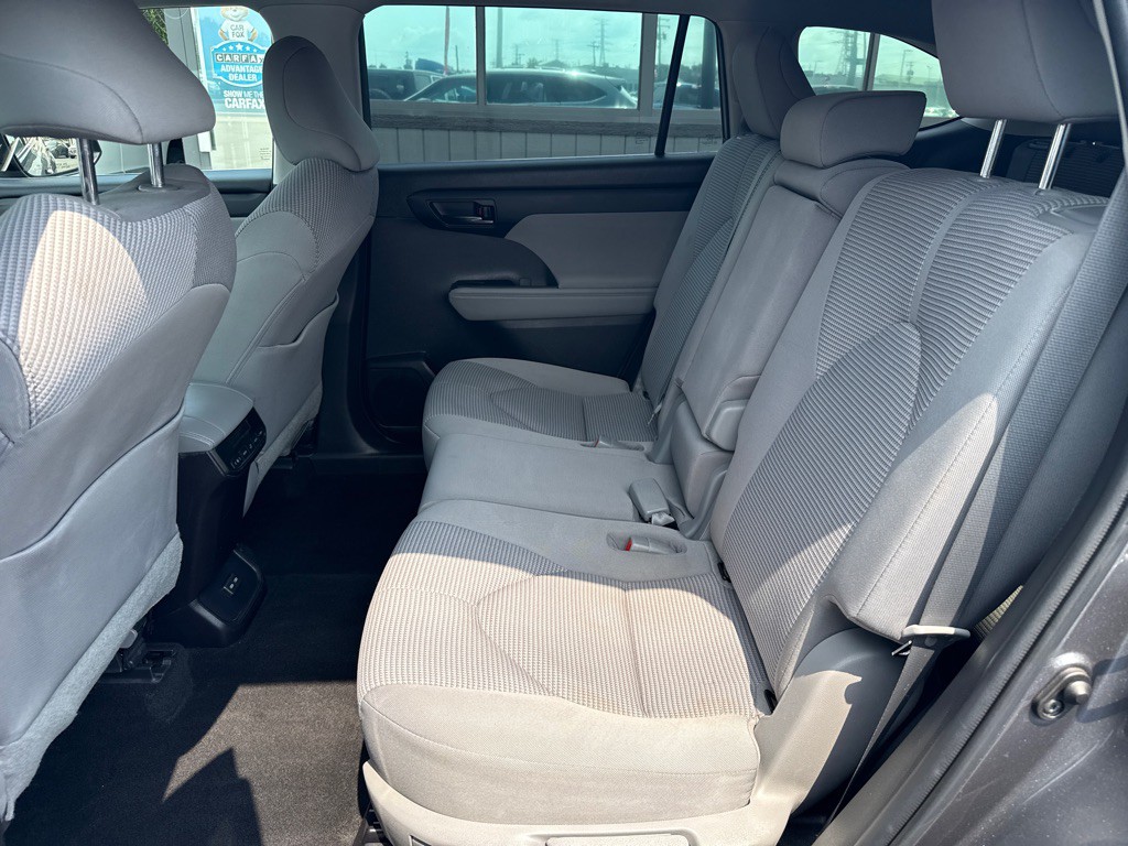2022 Toyota Highlander Image 14
