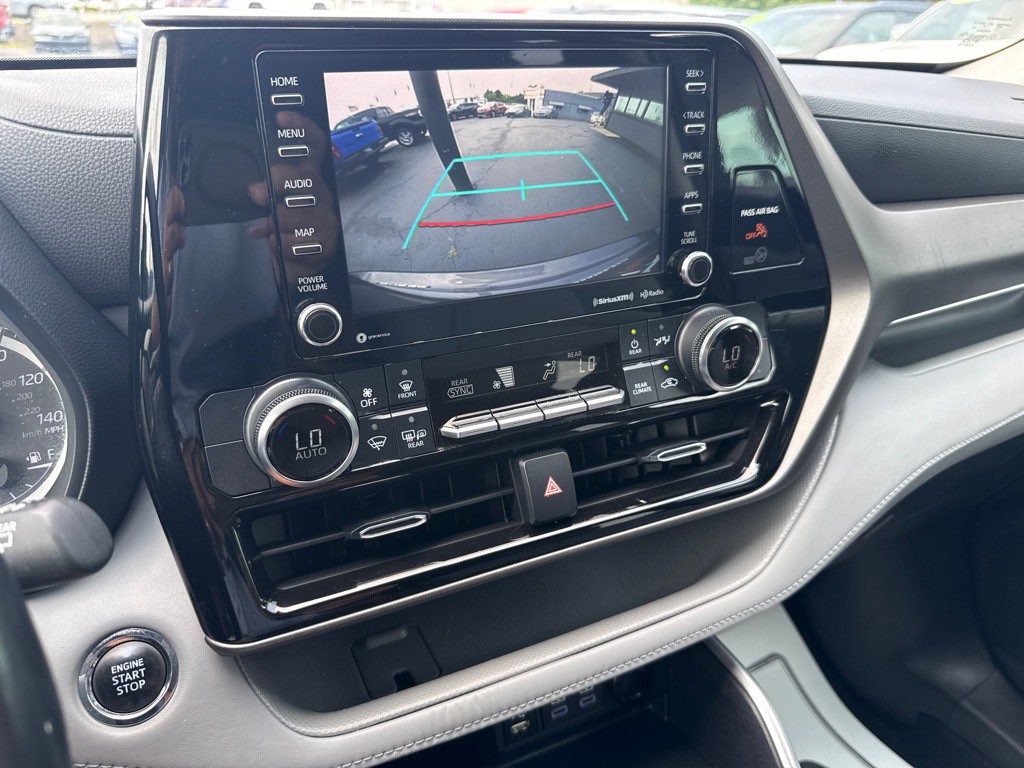2022 Toyota Highlander Image 20