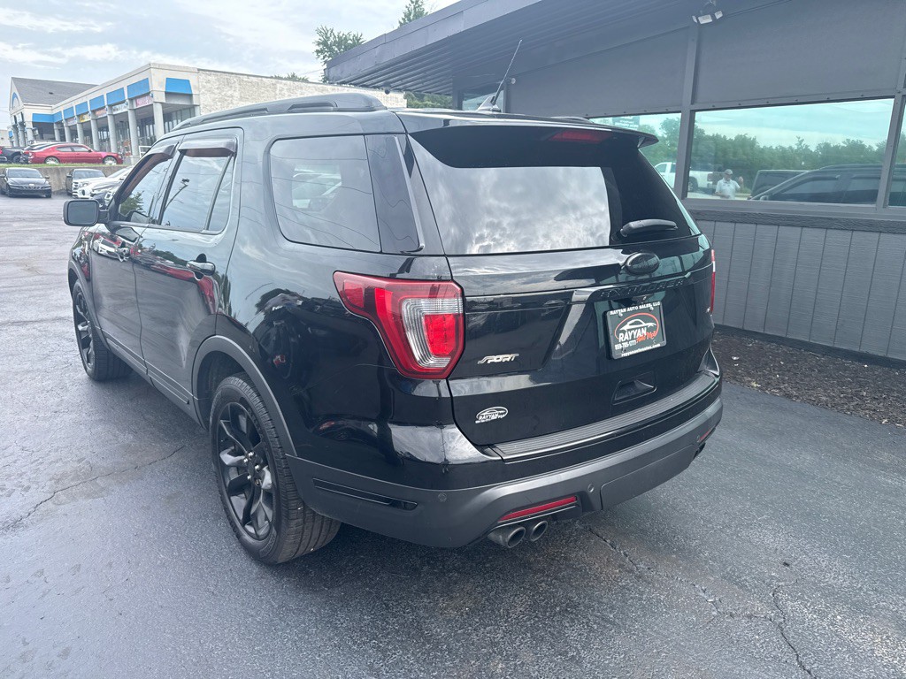 2018 Ford Explorer Image 4