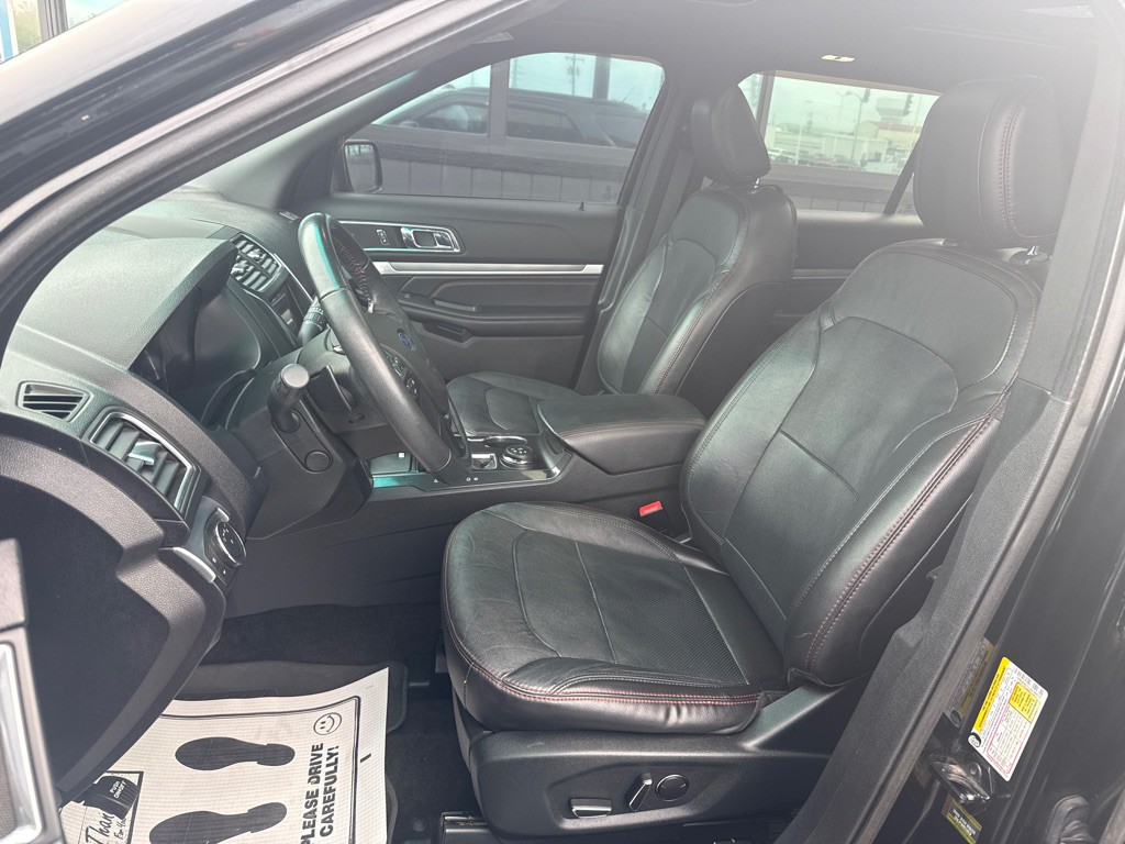 2018 Ford Explorer Image 10