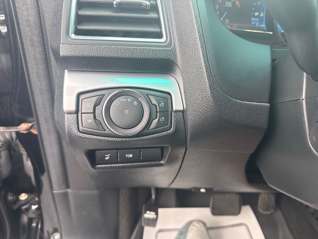 2018 Ford Explorer Image 23