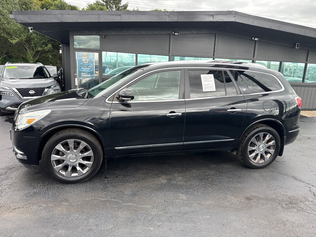 2017 Buick Enclave Image 2