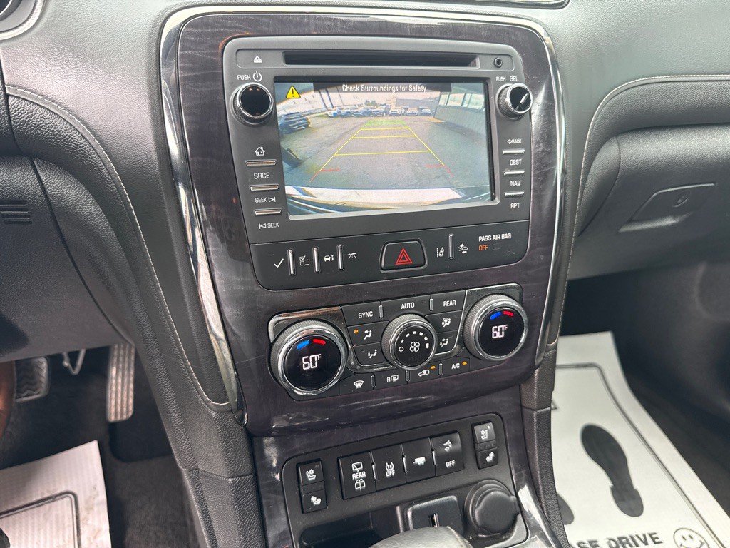 2017 Buick Enclave Image 18