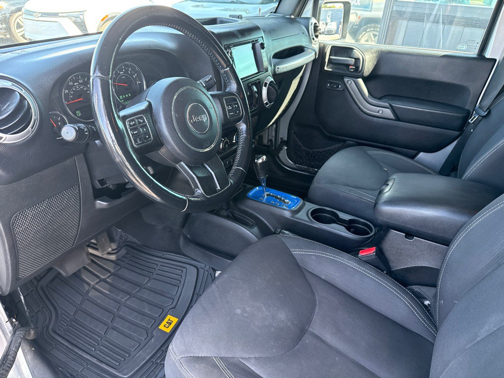 2015 Jeep Wrangler Unlimited Image 13