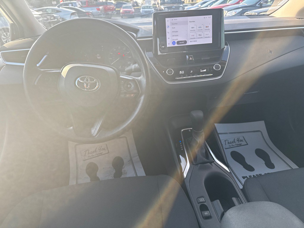 2023 Toyota Corolla Image 15