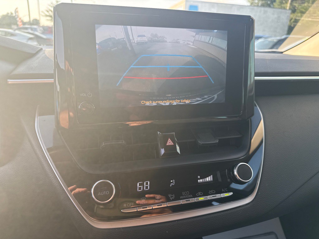 2023 Toyota Corolla Image 19