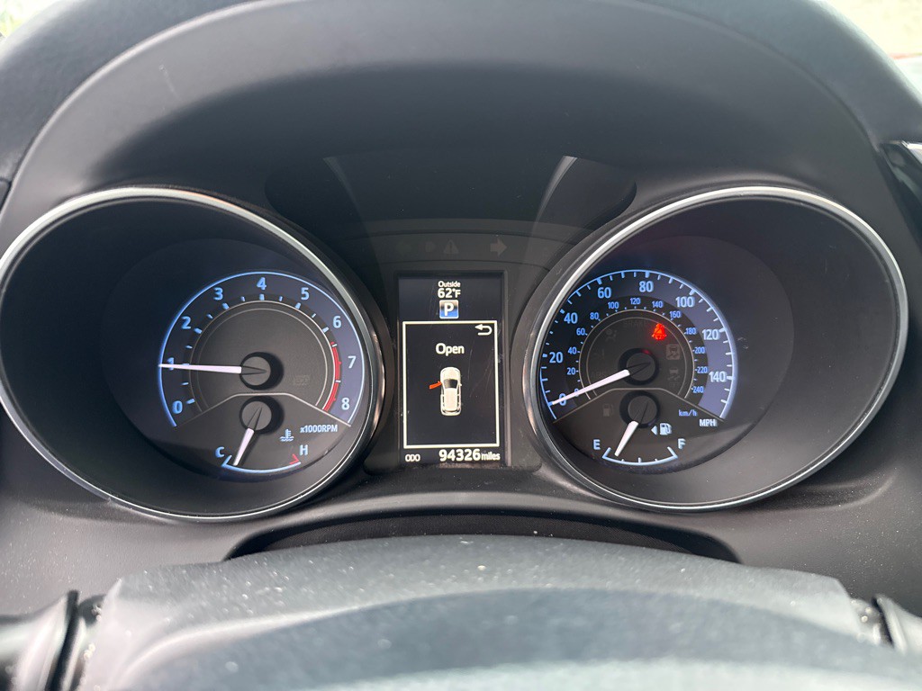2016 Toyota Corolla Image 21