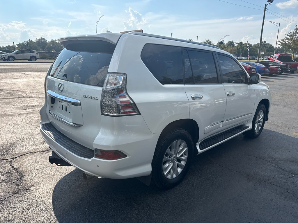 2016 Lexus GX Image 6