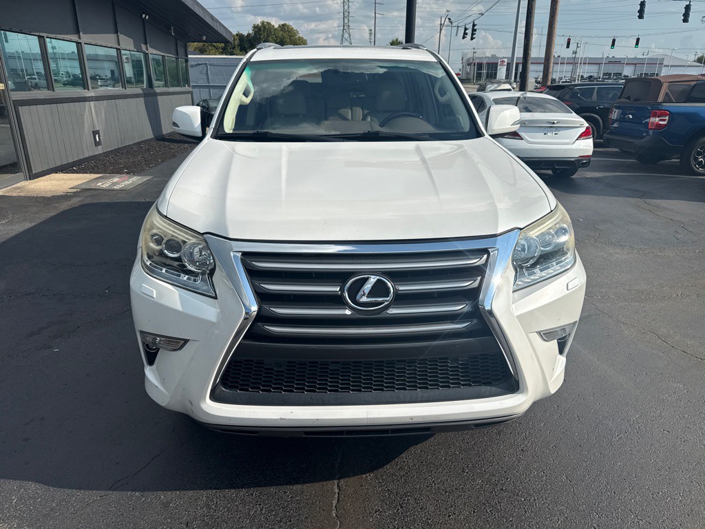 2016 Lexus GX Image 9
