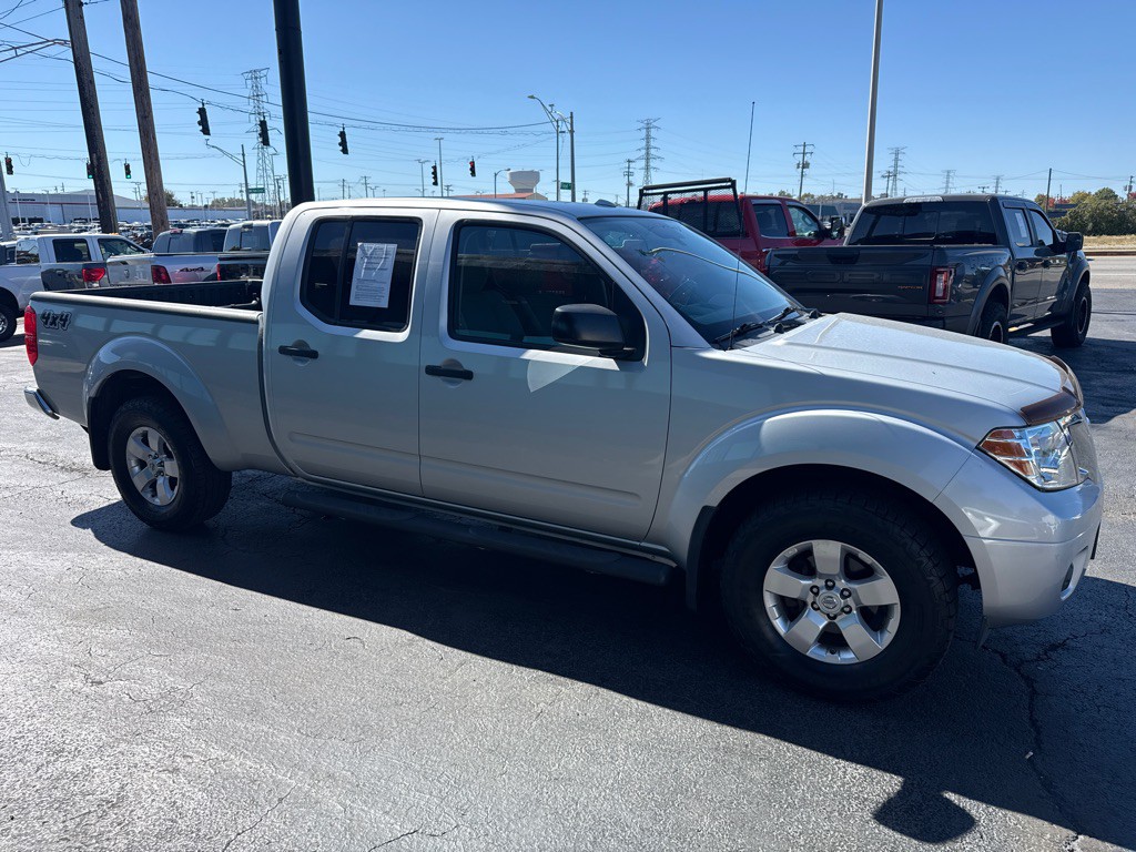 2012 Nissan Frontier Image 8
