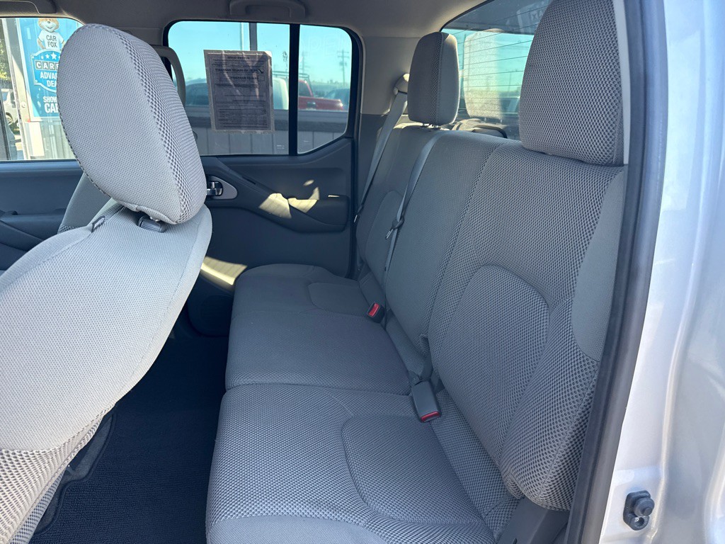 2012 Nissan Frontier Image 13