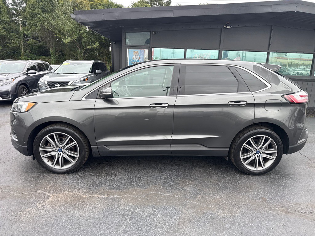 2019 Ford Edge Image 3