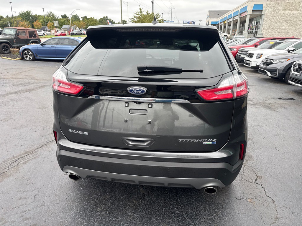 2019 Ford Edge Image 6