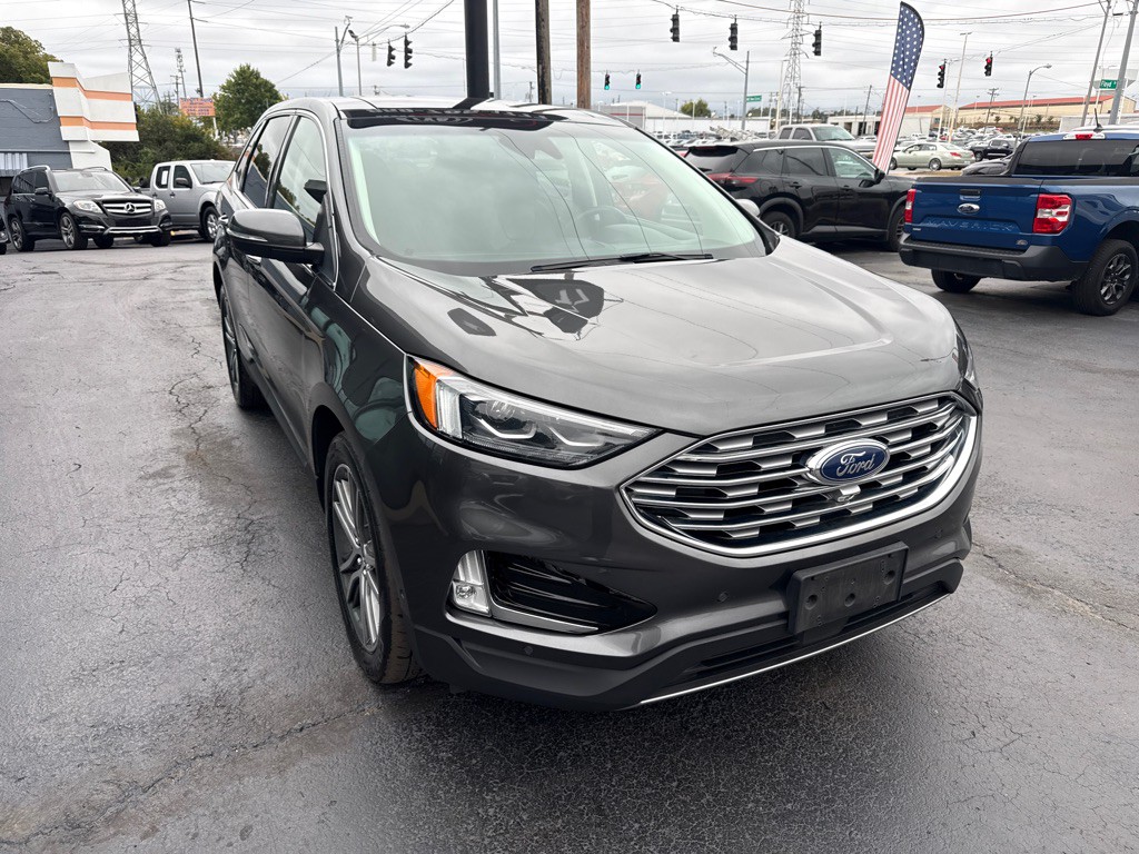 2019 Ford Edge Image 10