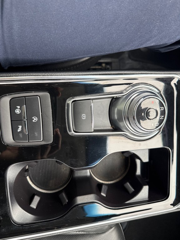 2019 Ford Edge Image 22