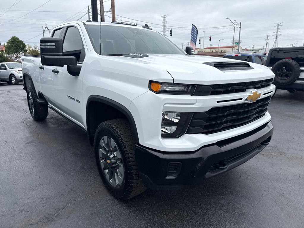 2024 Chevrolet Silverado 1500 Image 10