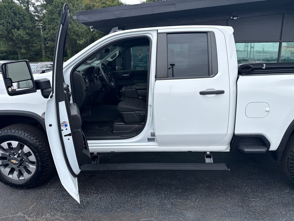 2024 Chevrolet Silverado 1500 Image 13