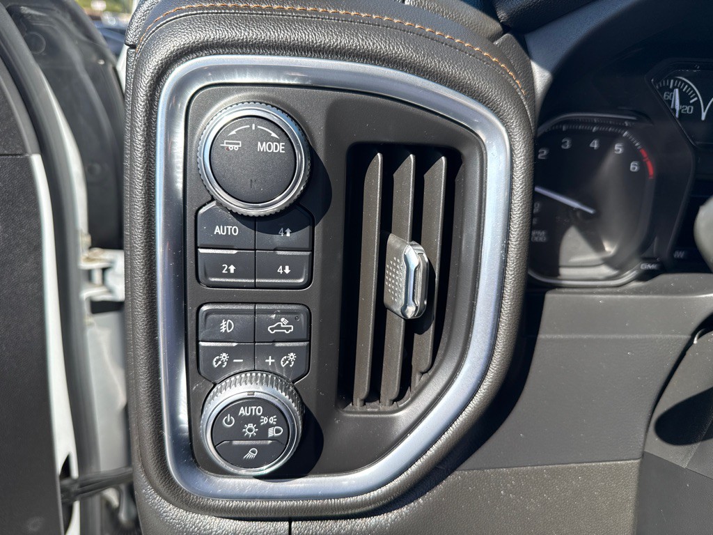 2020 GMC Sierra Image 25