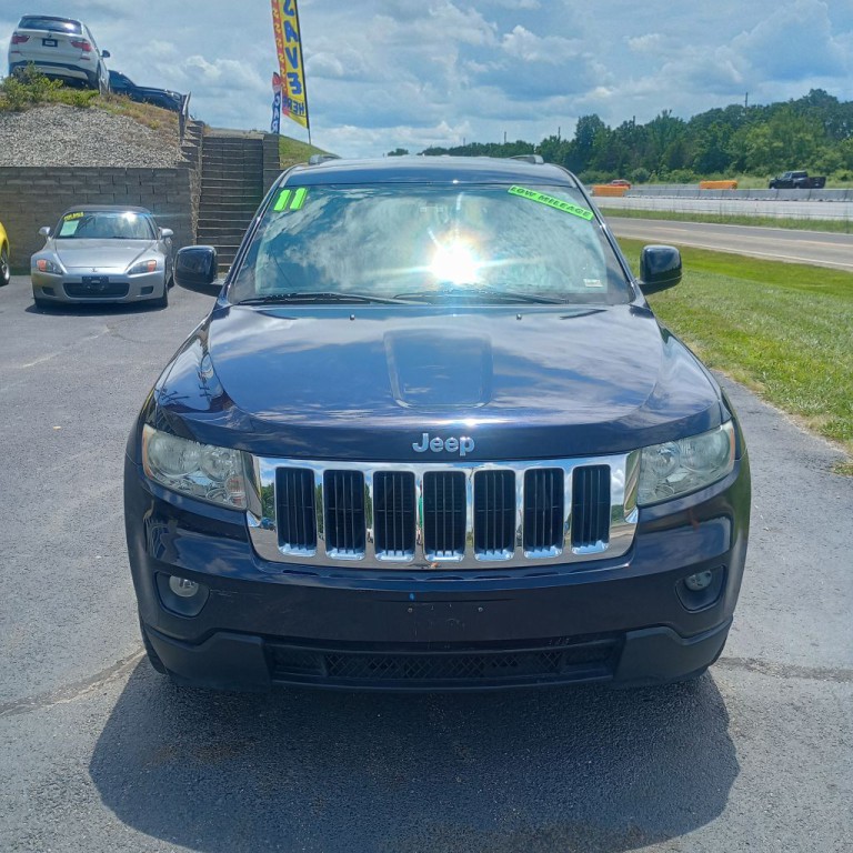 2011 Jeep Grand Cherokee Image 8