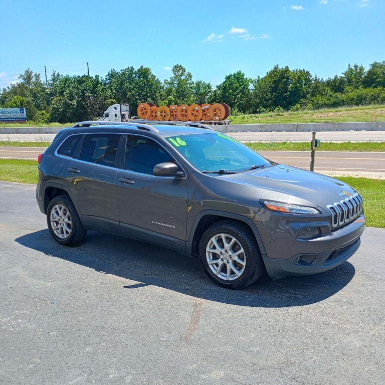 2016 Jeep Cherokee Image 7