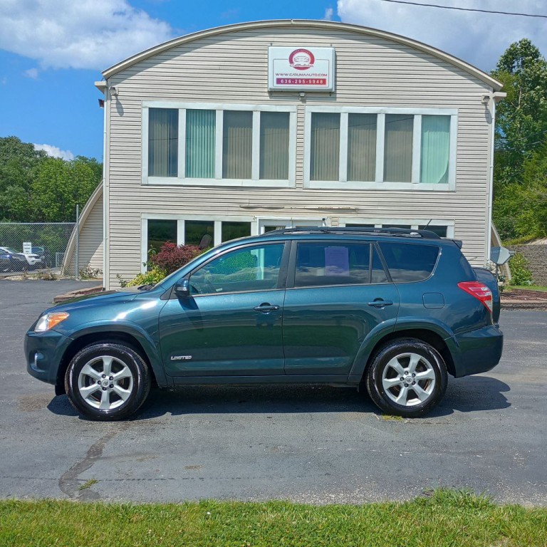 2012 Toyota Rav4 Image 2
