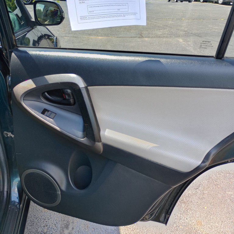 2012 Toyota Rav4 Image 20