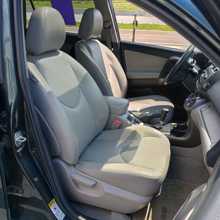 2012 Toyota Rav4 Image 24