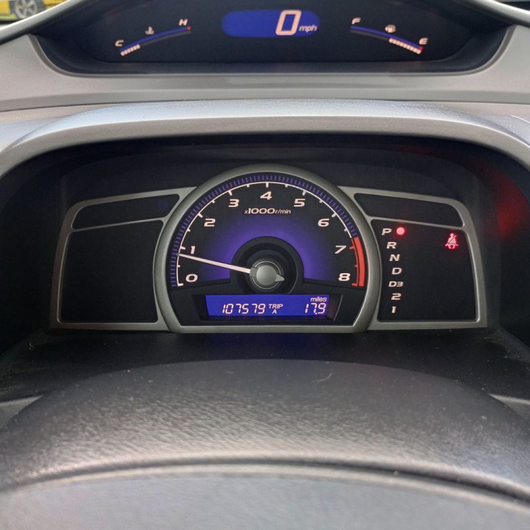 2010 Honda Civic Image 10