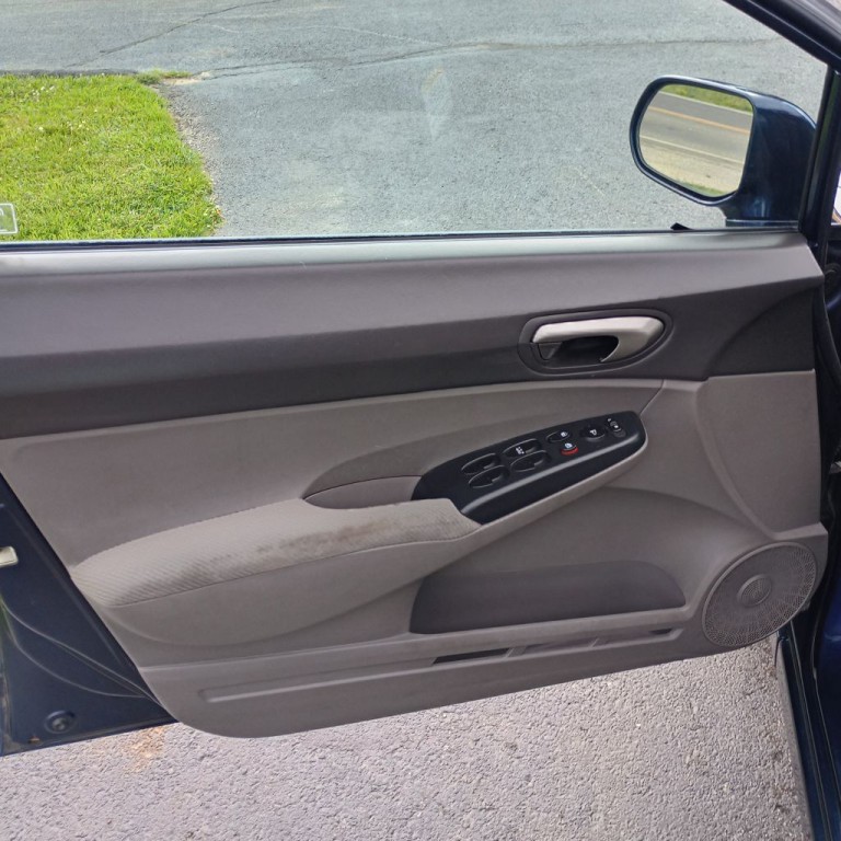 2010 Honda Civic Image 11