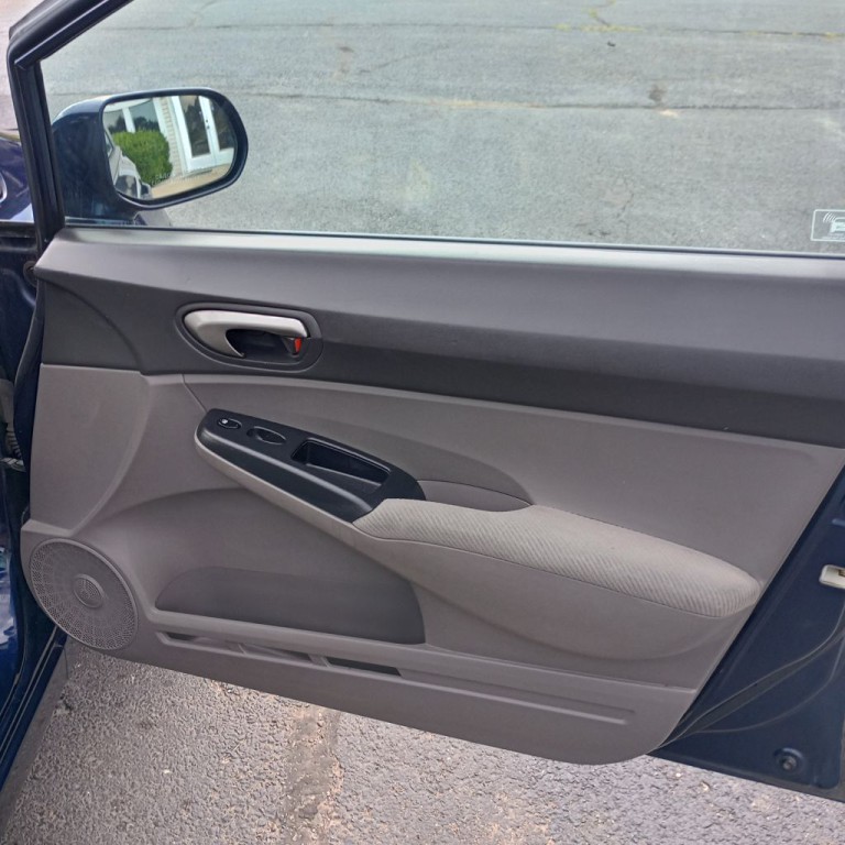 2010 Honda Civic Image 21