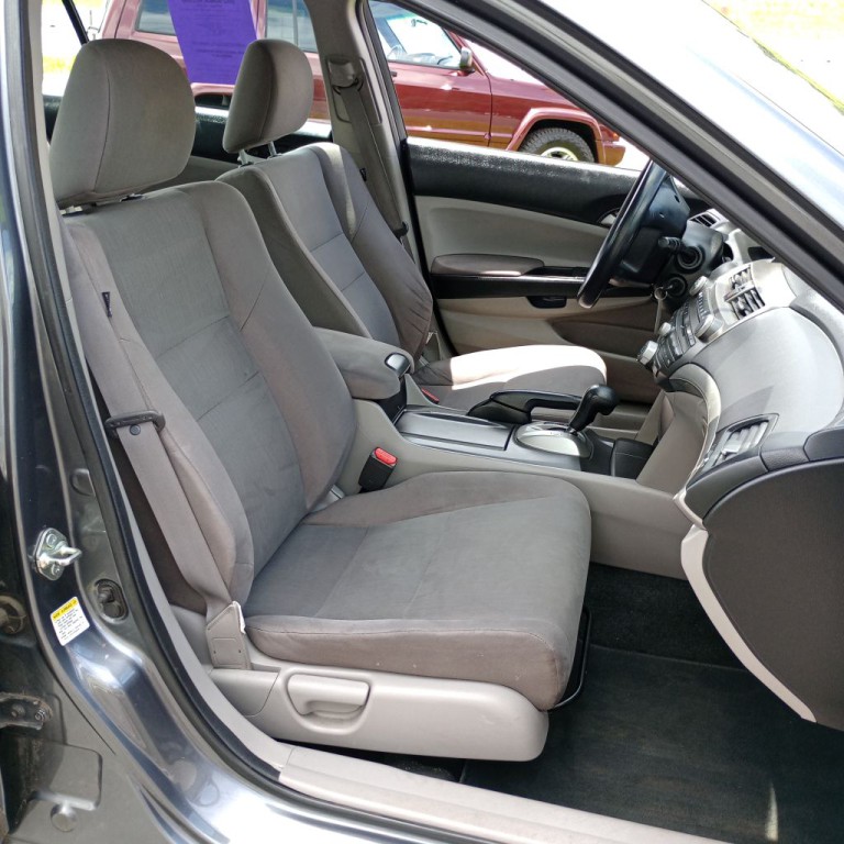 2012 Honda Accord Image 21
