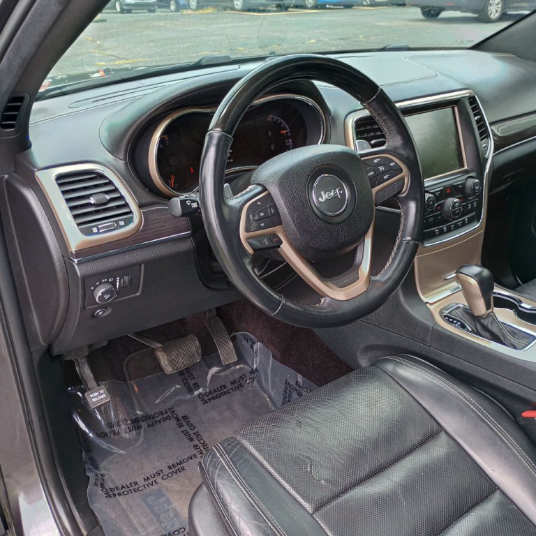 2017 Jeep Grand Cherokee Image 9