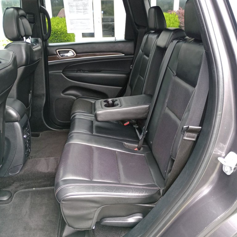 2017 Jeep Grand Cherokee Image 18