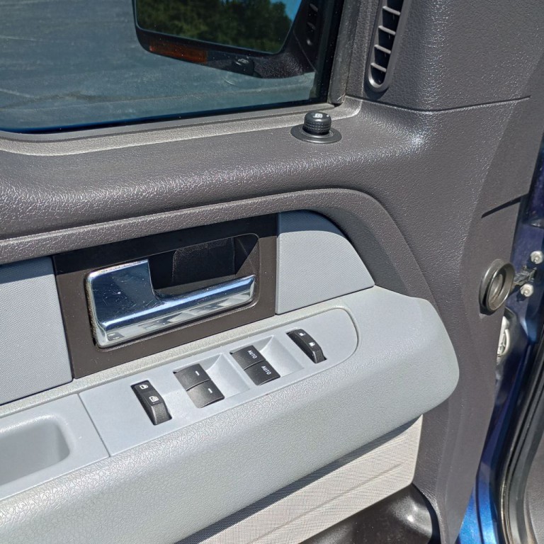 2013 Ford F-150 Image 12