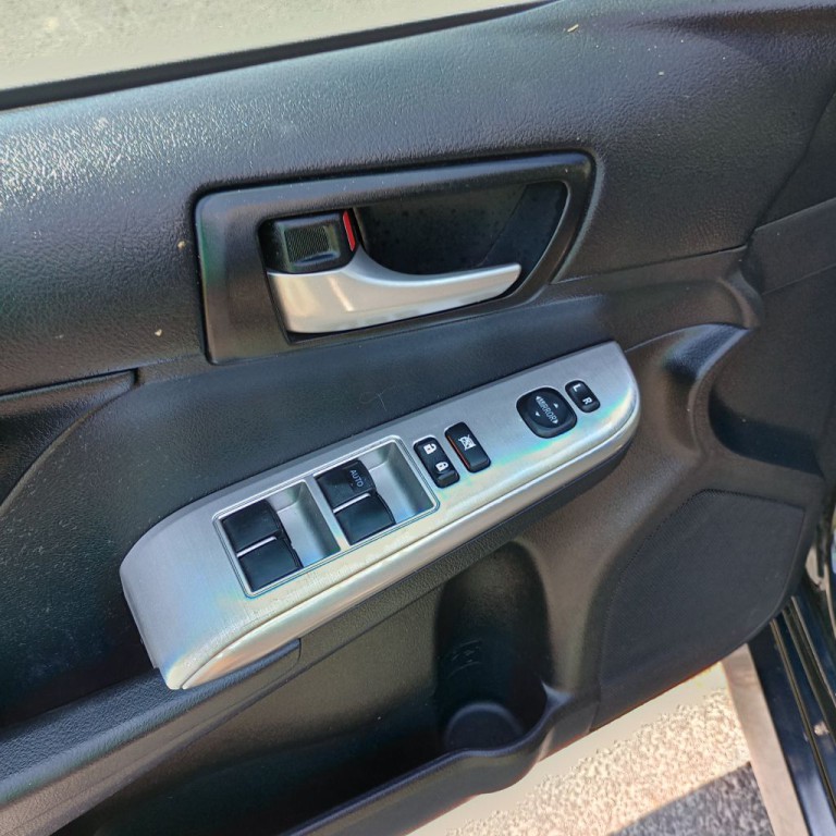 2014 Toyota Camry Image 12