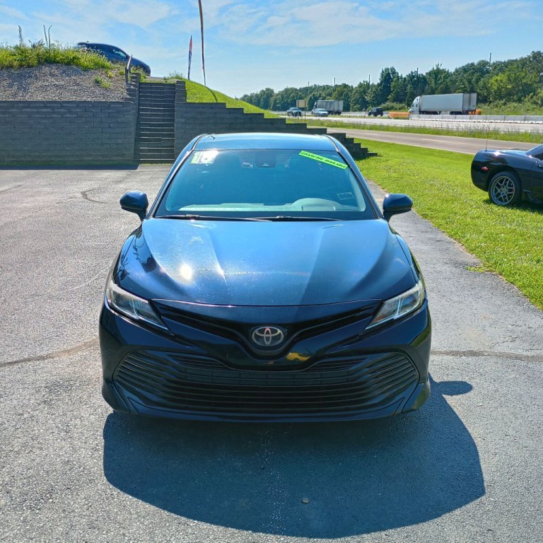 2018 Toyota Camry Image 8