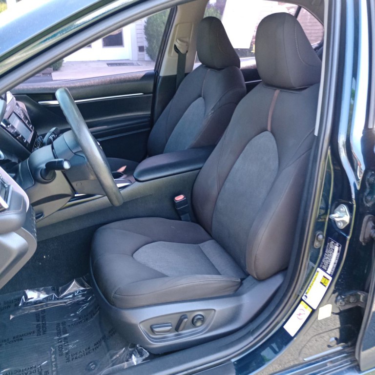 2018 Toyota Camry Image 13