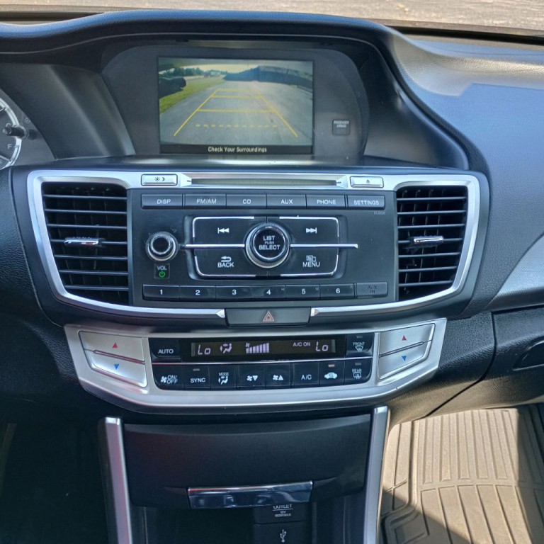 2015 Honda Accord Image 13