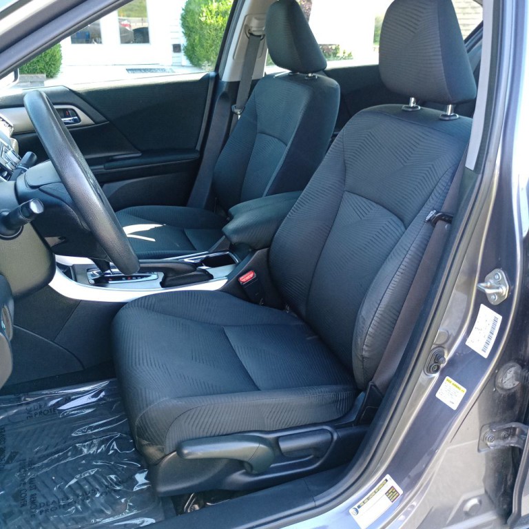 2015 Honda Accord Image 14