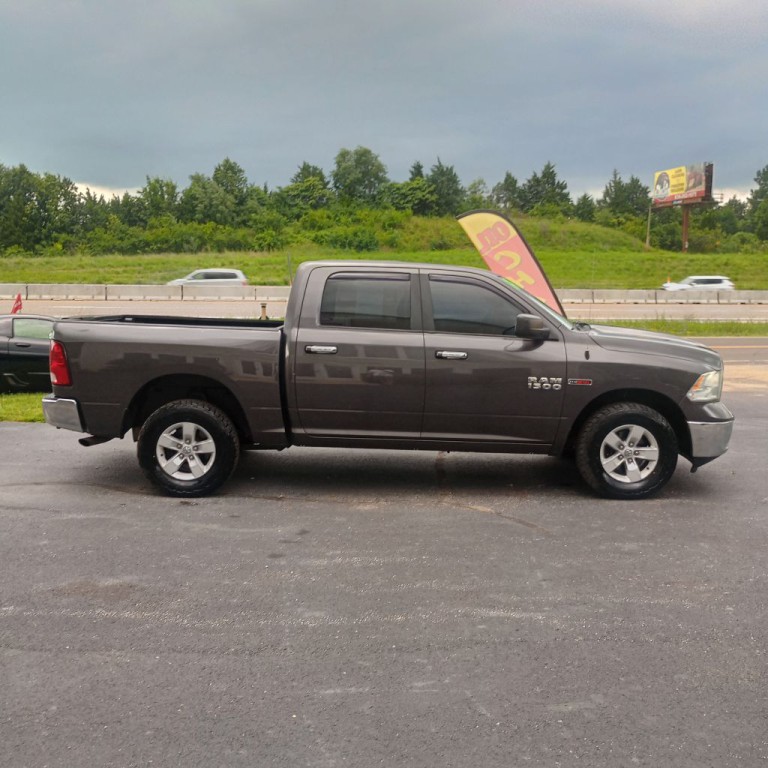 2014 RAM 1500 Image 6