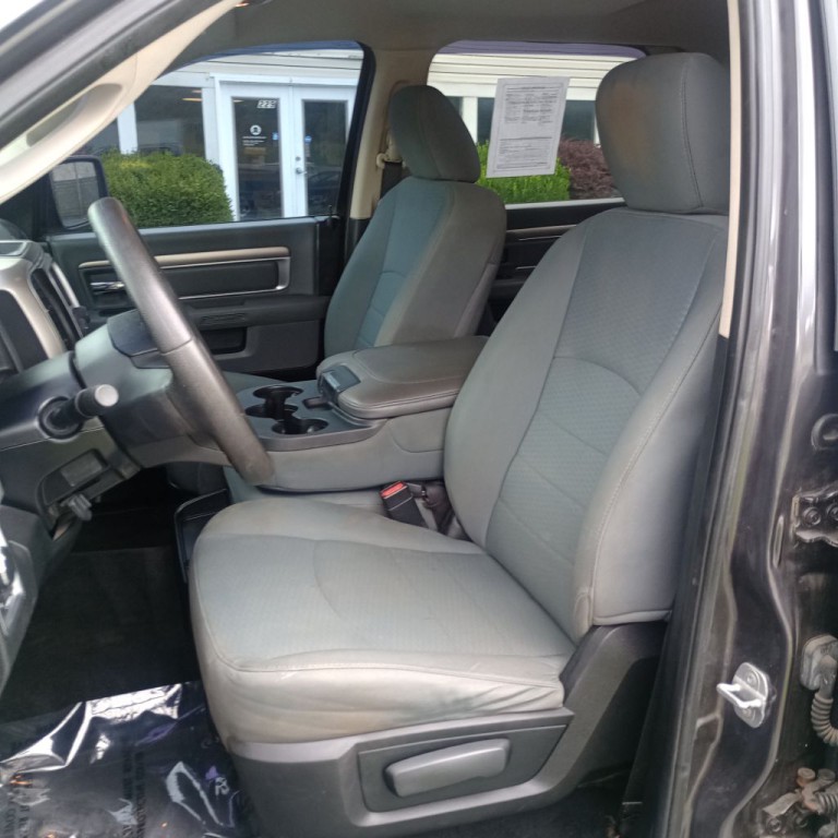 2014 RAM 1500 Image 14