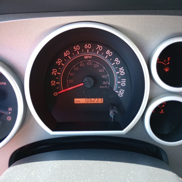 2011 Toyota Tundra Image 10