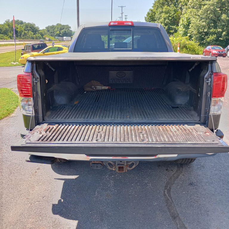 2011 Toyota Tundra Image 16