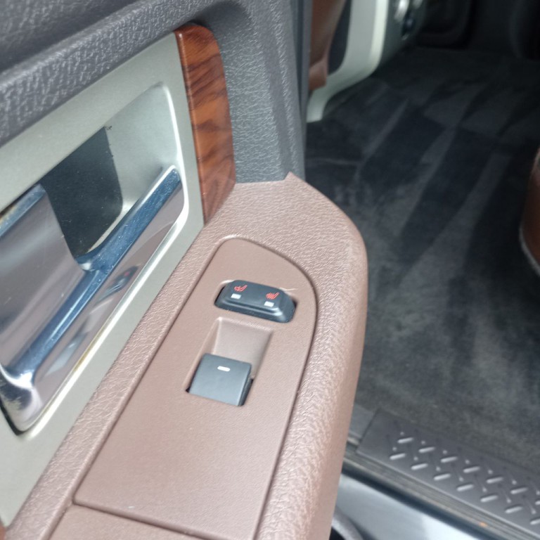 2010 Ford F-150 Image 17