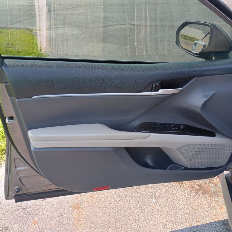 2021 Toyota Camry Image 11