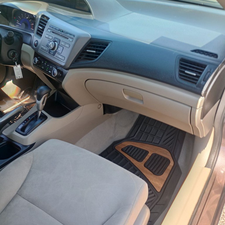 2012 Honda Civic Image 20