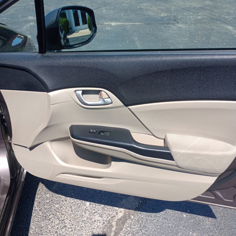 2012 Honda Civic Image 21