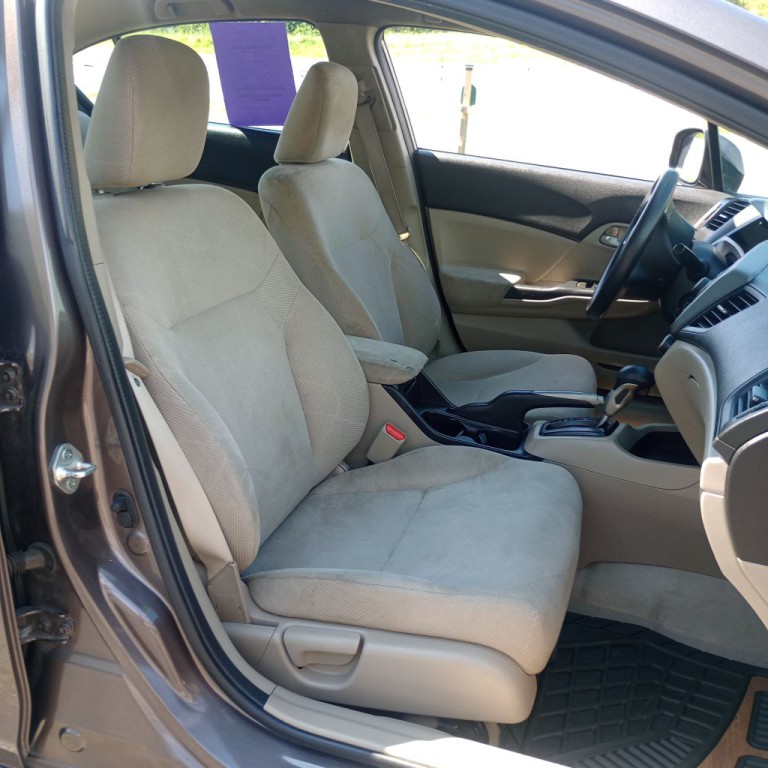 2012 Honda Civic Image 22
