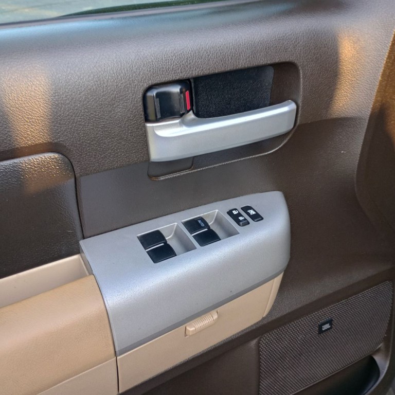 2007 Toyota Tundra Image 12